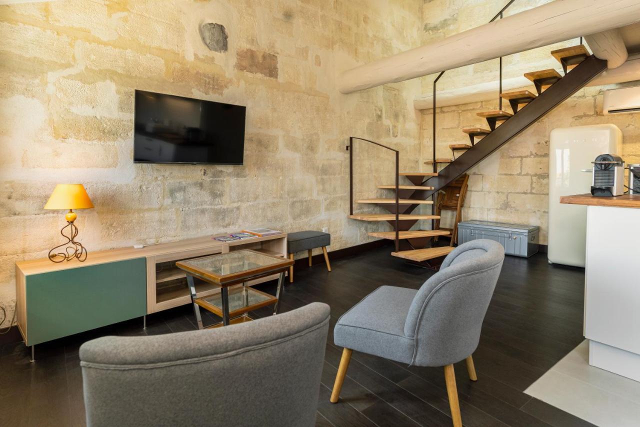 Saint Eloi - Duplex Centre Historique De Villeneuve Les Avignon Экстерьер фото