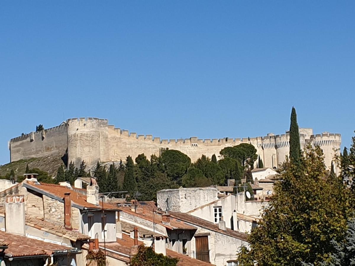 Saint Eloi - Duplex Centre Historique De Villeneuve Les Avignon Экстерьер фото